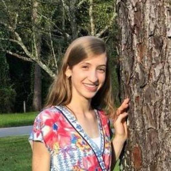 Meet your Posher, Bailey - Picture 1 of 1